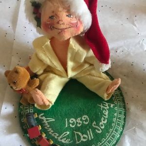 ANNALEE KID WITH TRAIN SET